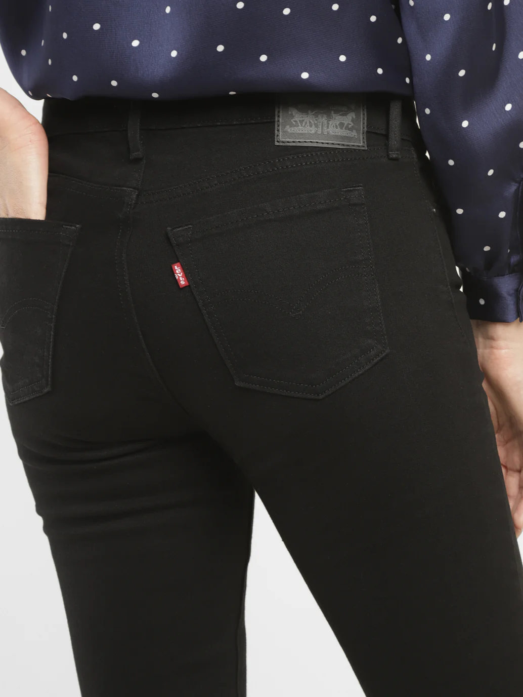 Women's 711 Black Skinny Fit Mid Rise Jeans - Image 5