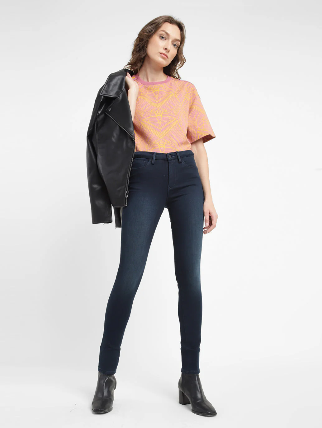 Women's 711 Blue Skinny Fit Mid Rise Jeans - Image 2