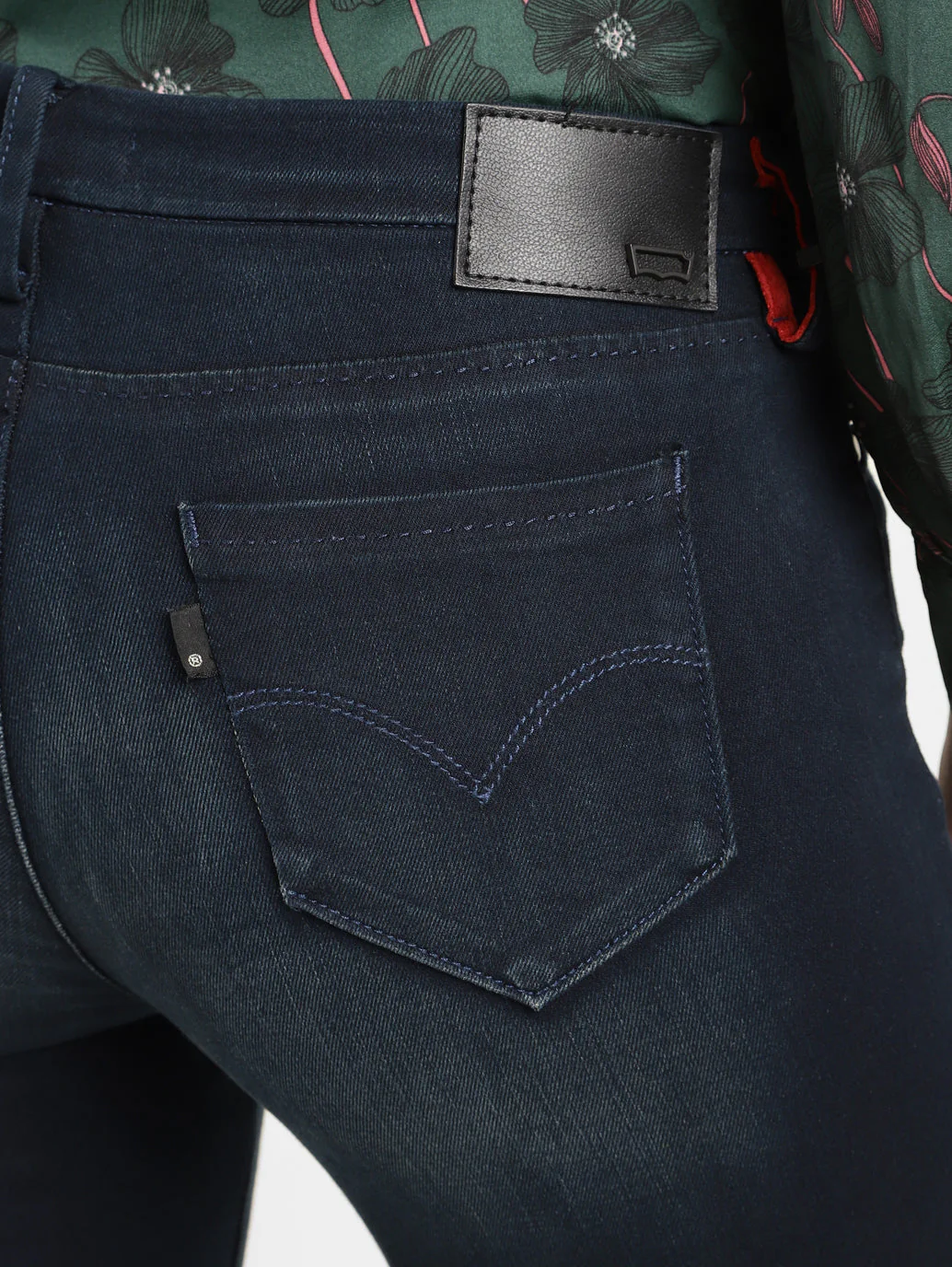 Women's 711 Blue Skinny Fit Mid Rise Jeans - Image 6