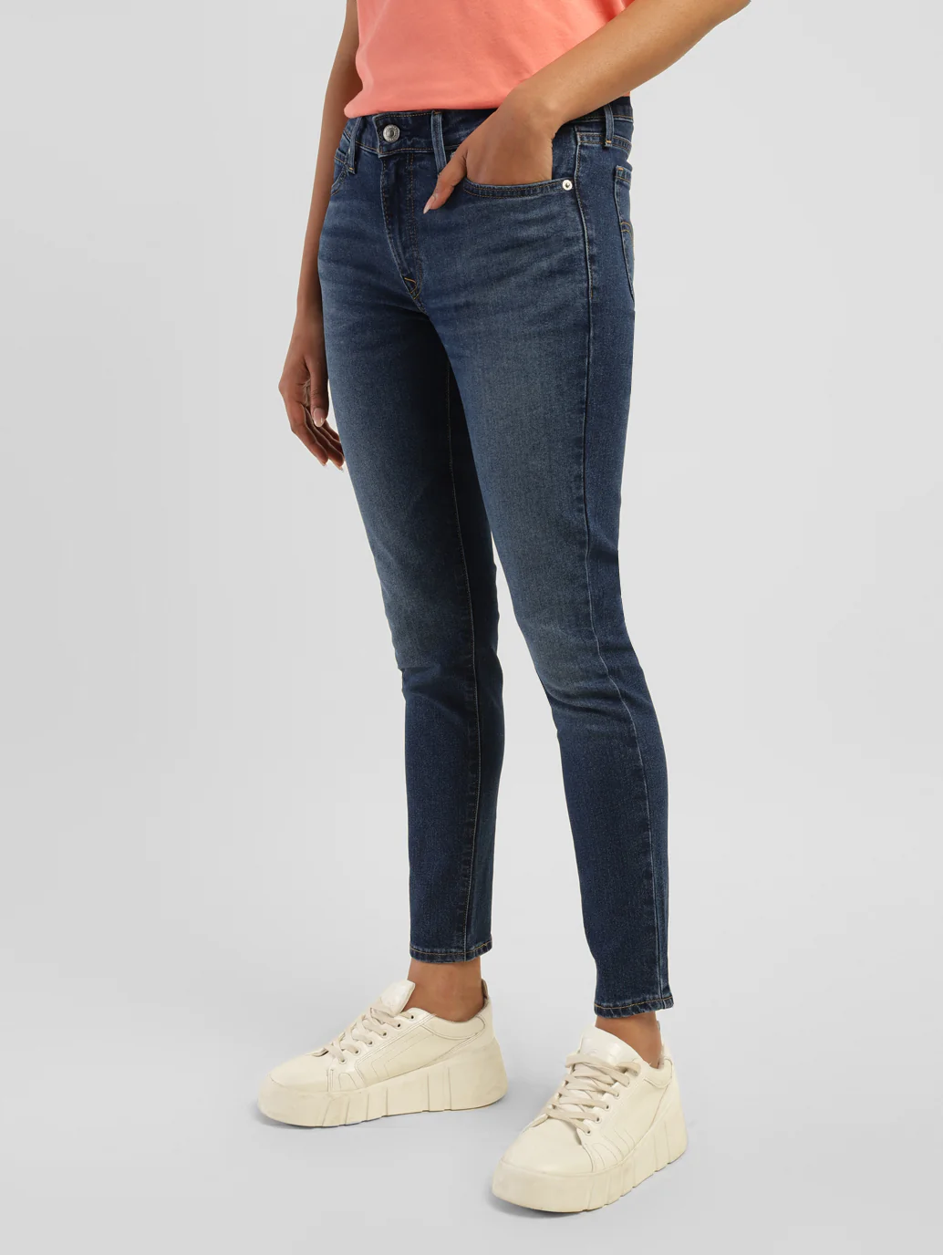 Women's 711 Blue Skinny Fit Mid Rise Jeans - Image 4