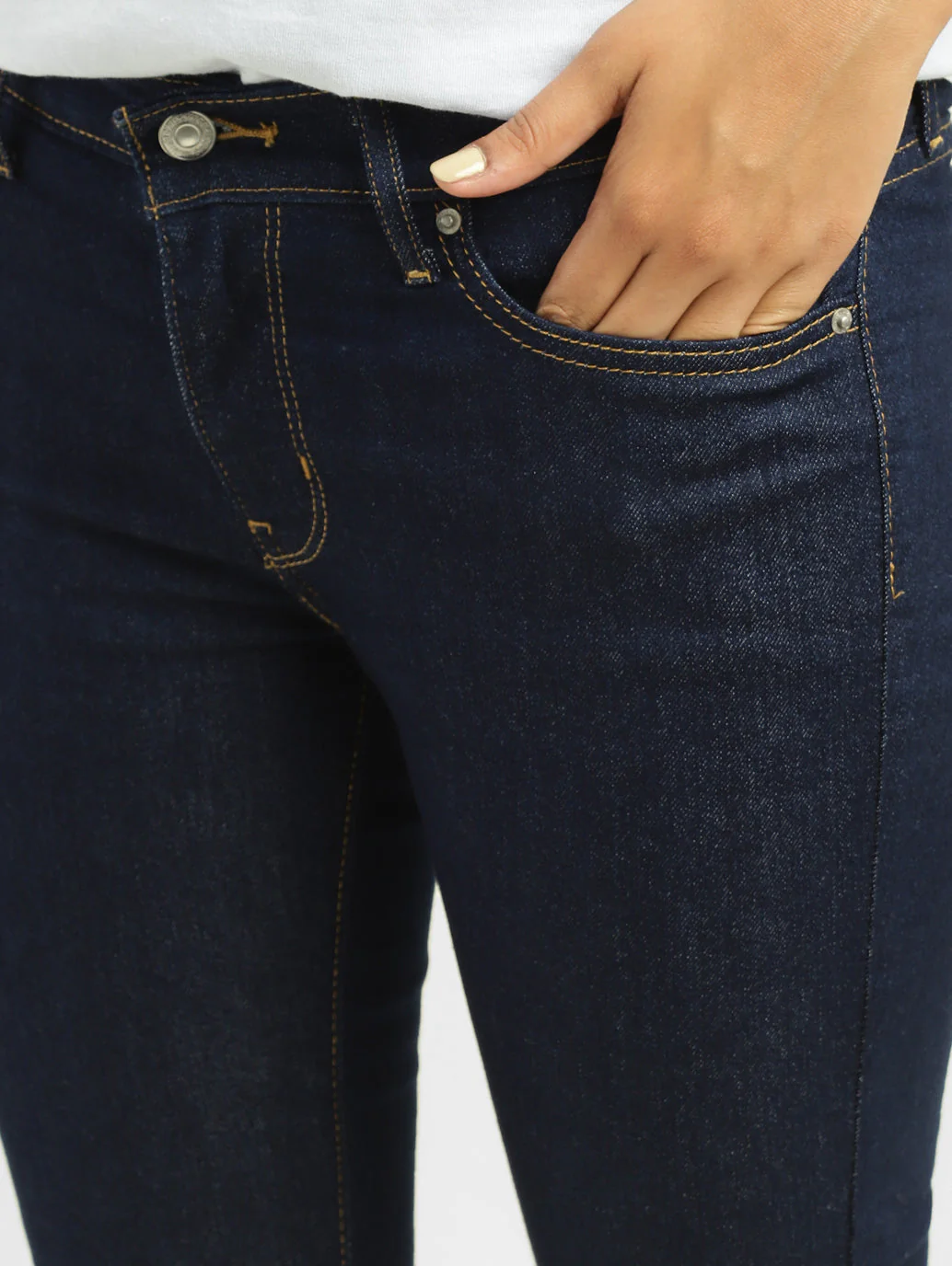 Women's 711 Indigo Skinny Fit Mid Rise Jeans - Image 5
