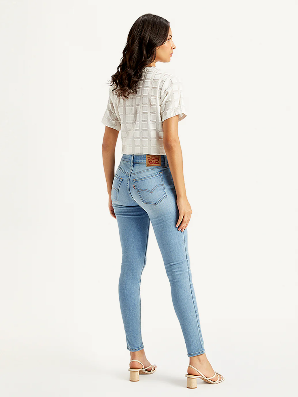 Women's 711 Light Blue Skinny Fit Mid Rise Jeans - Image 3
