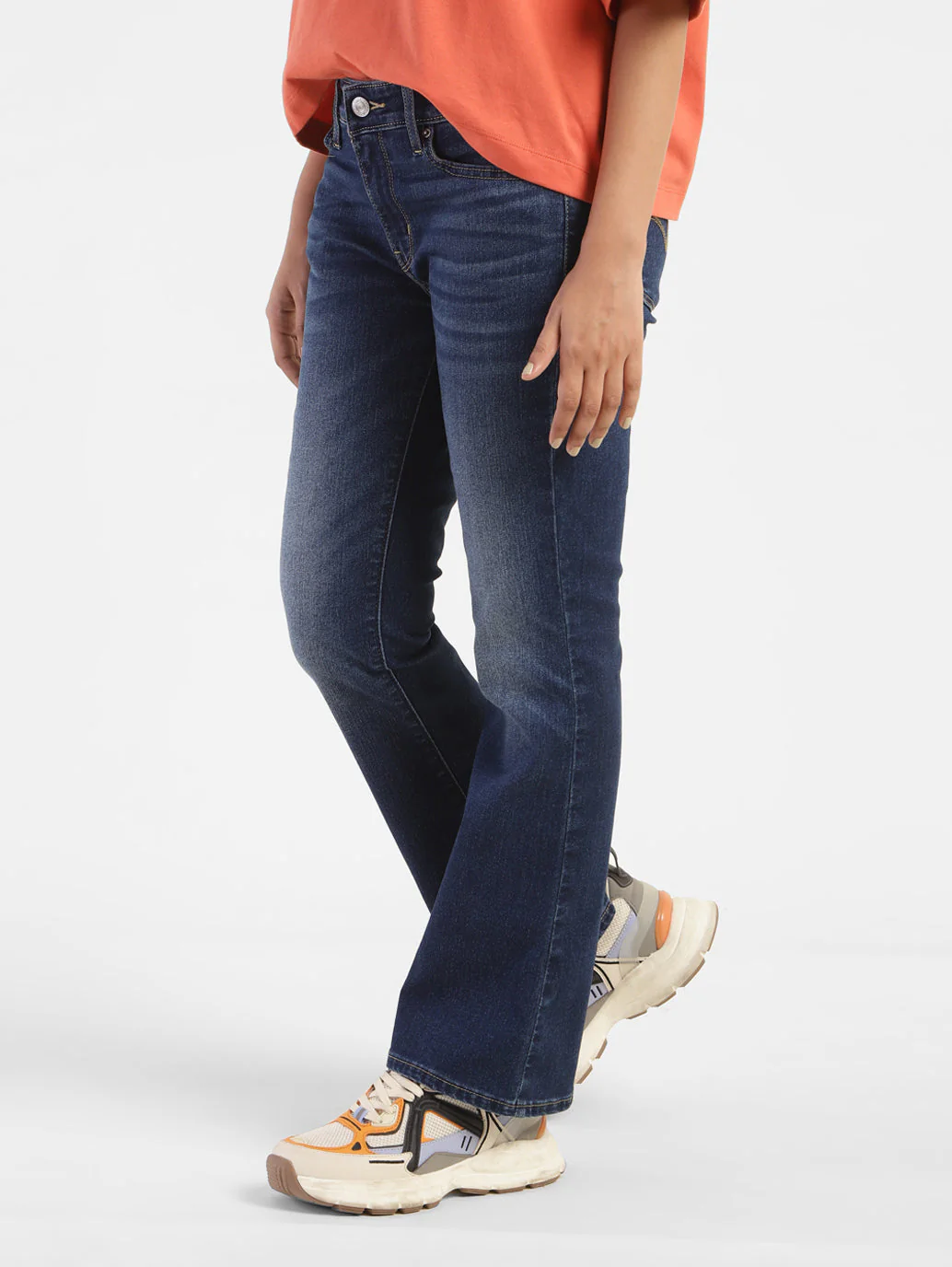 Women's 715 Blue Flared Fit Mid Rise Jeans - Image 4