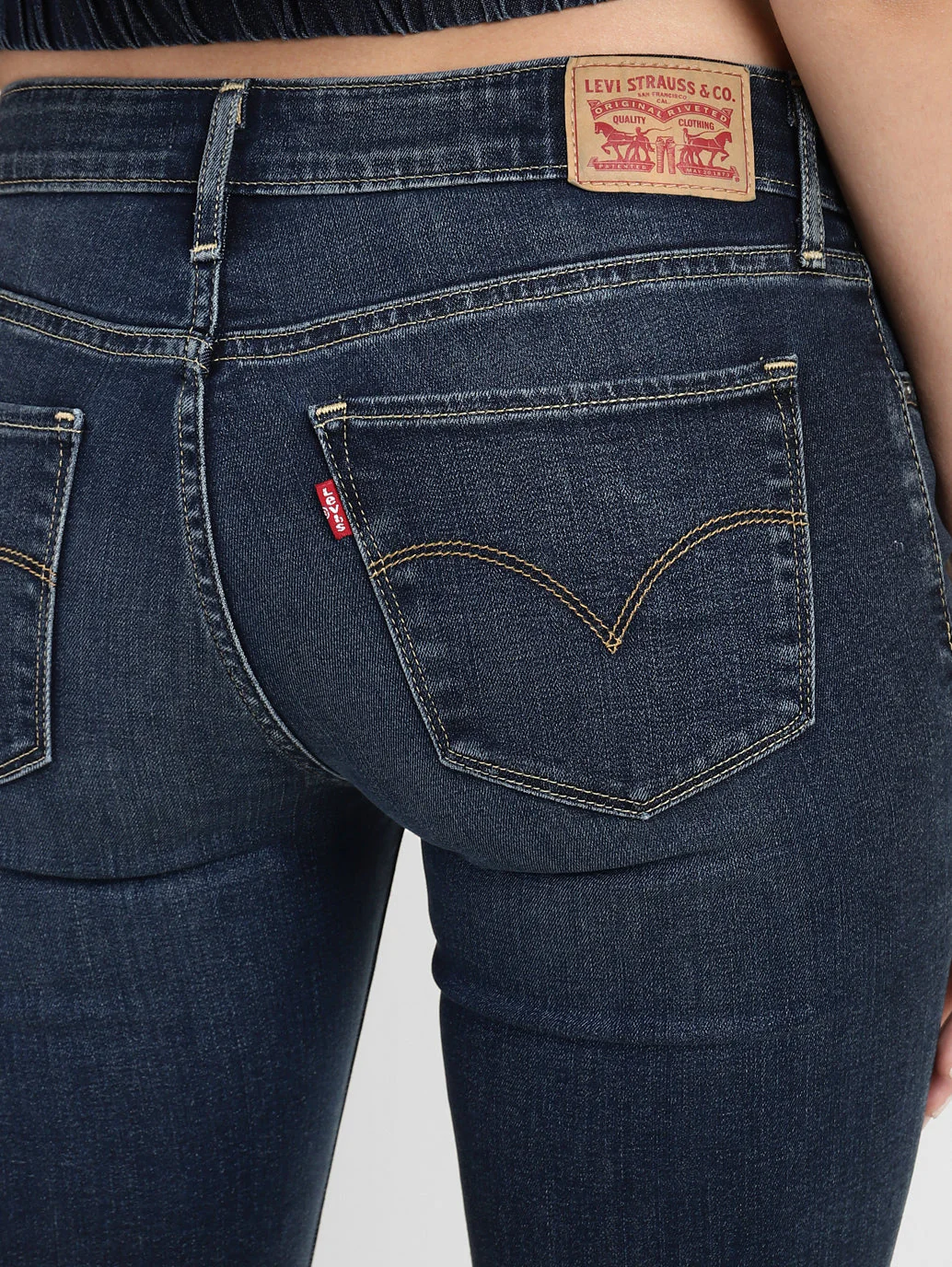 Women's 715 Blue Flared Fit Mid Rise Jeans - Image 6