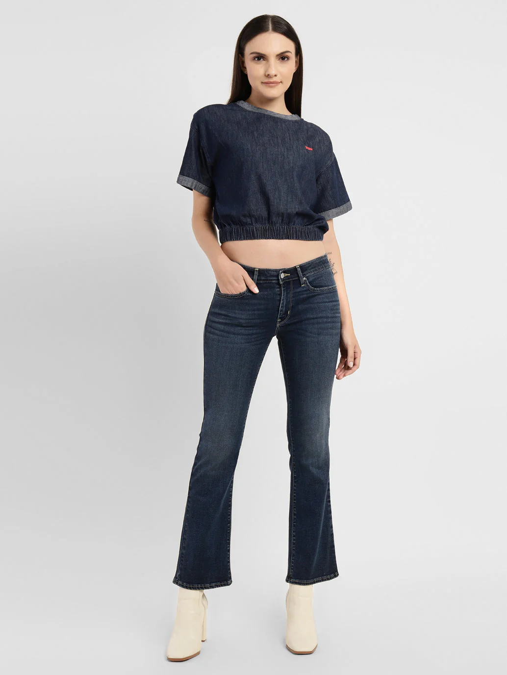 Women's 715 Blue Flared Fit Mid Rise Jeans - Image 7