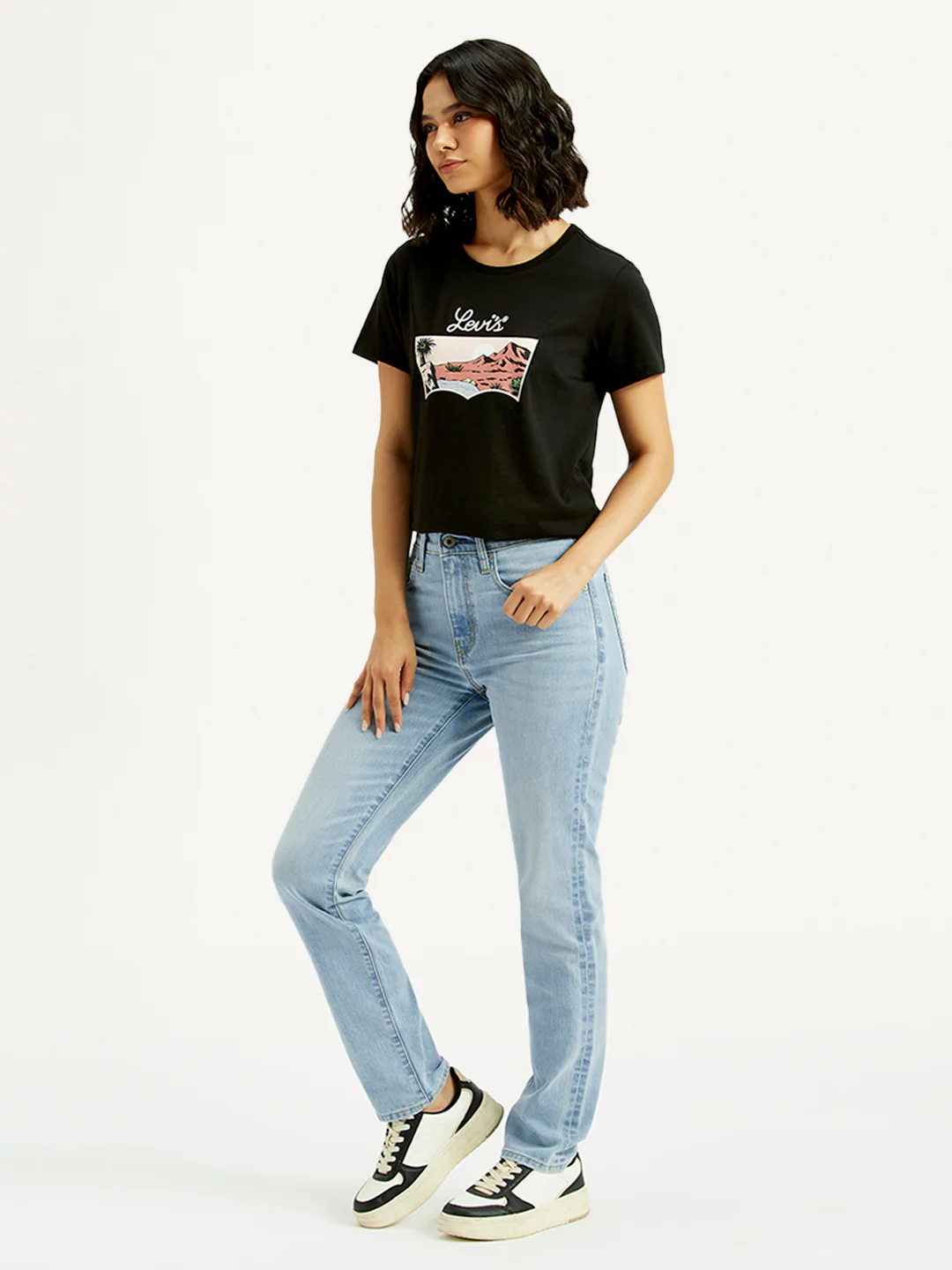 Women's 724 Light Blue Slim Straight Fit High Rise Jeans - Image 5