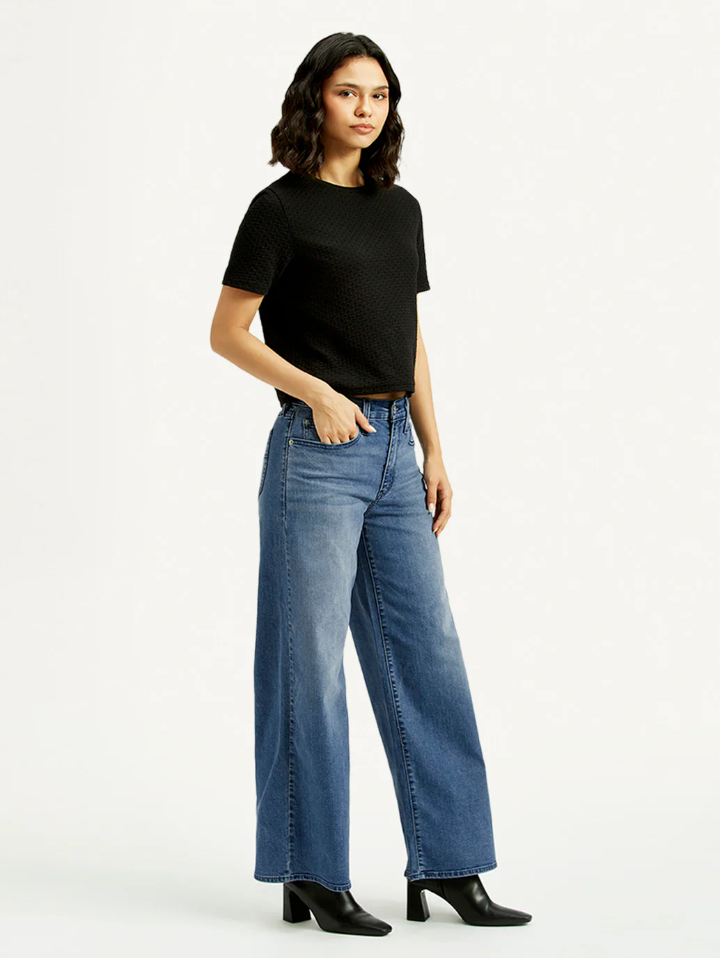 Women's 728 Dark Blue Flared Fit High Rise Jeans - Image 6