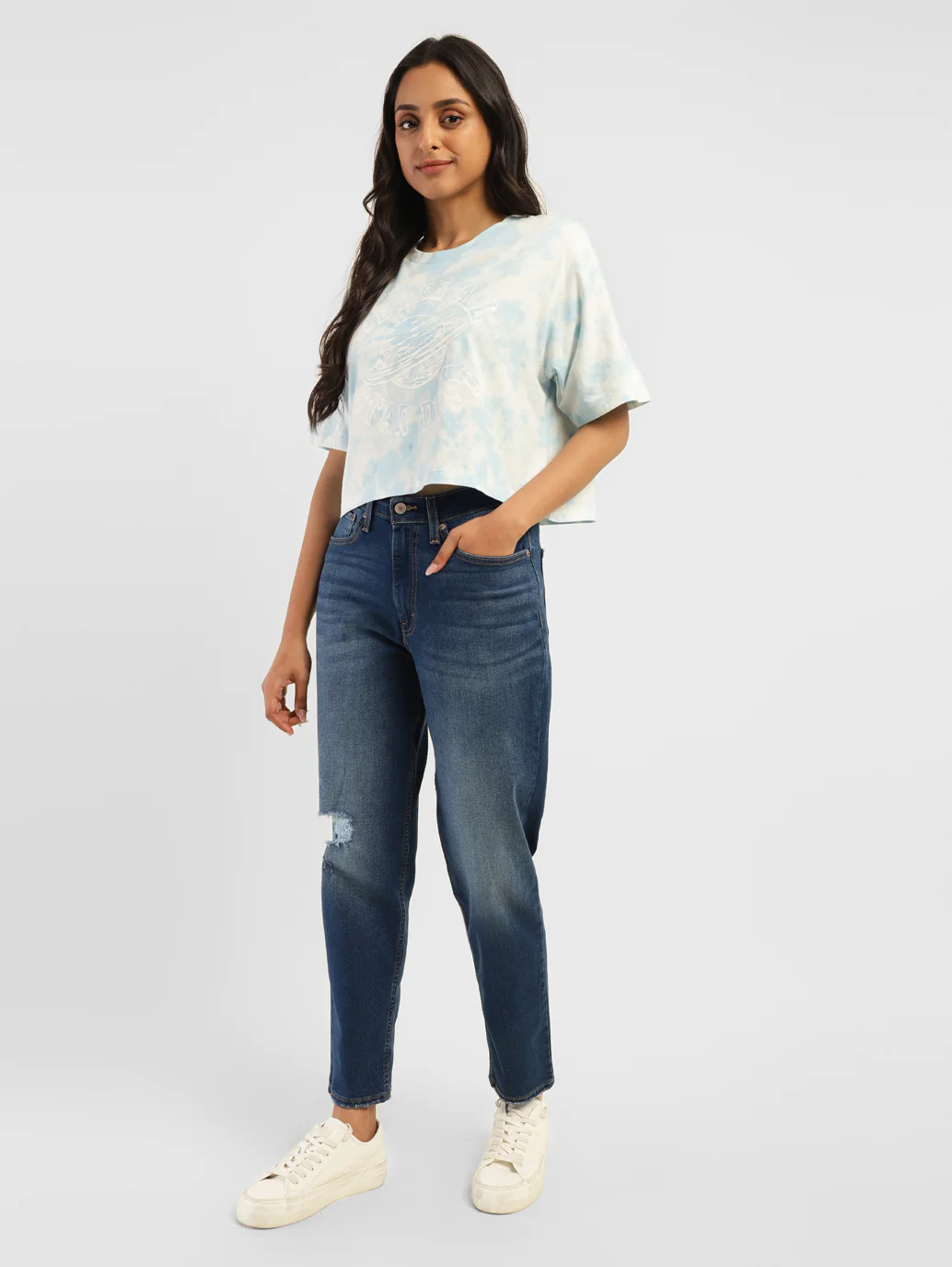 Women's 80s Mom Blue Loose Fit Mid Rise Jeans - Image 7
