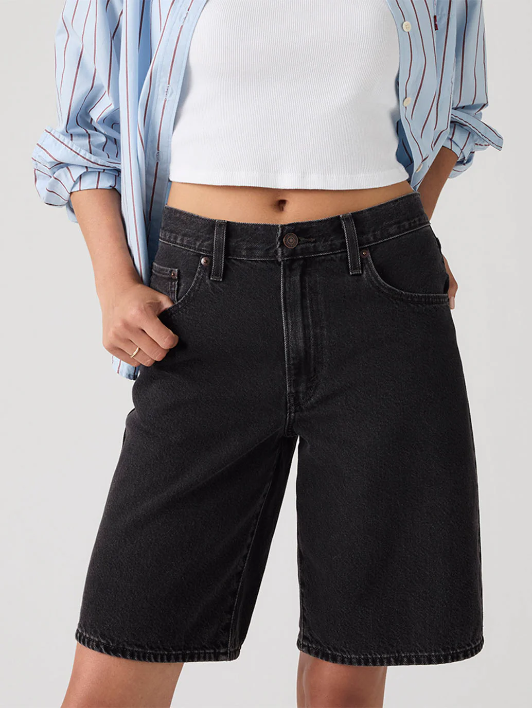 Women's Mid Rise Black Baggy Fit Shorts - Image 4