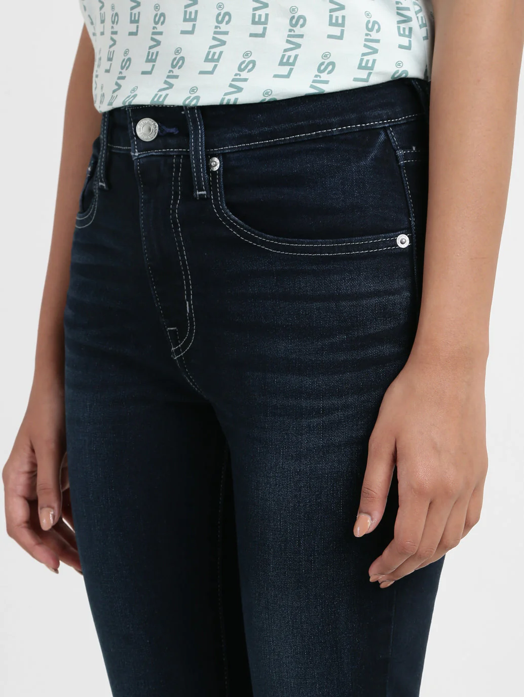 Women's 725 Black Bootcut Fit High Rise Jeans - Image 7