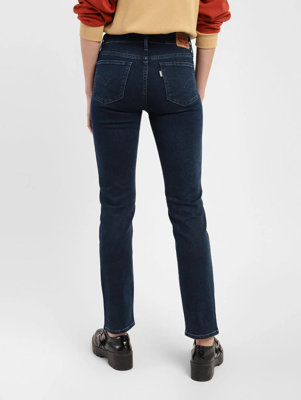 Women's 712 Blue Straight Fit Mid Rise Jeans - Image 2