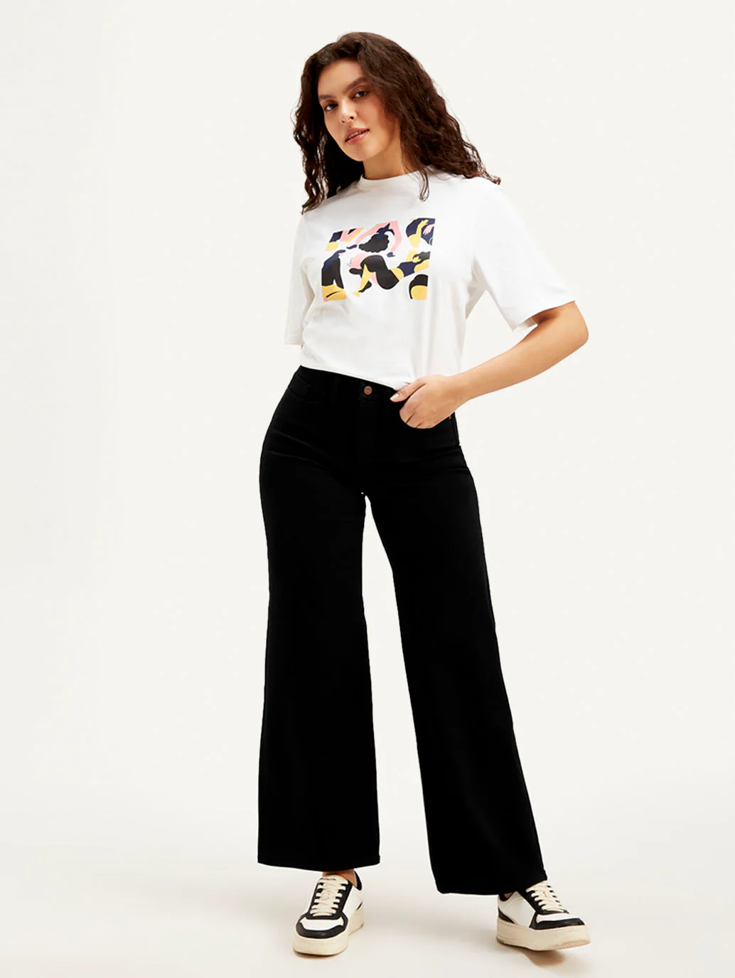 Women's Redloop 318 Black Flared Fit Mid Rise Jeans