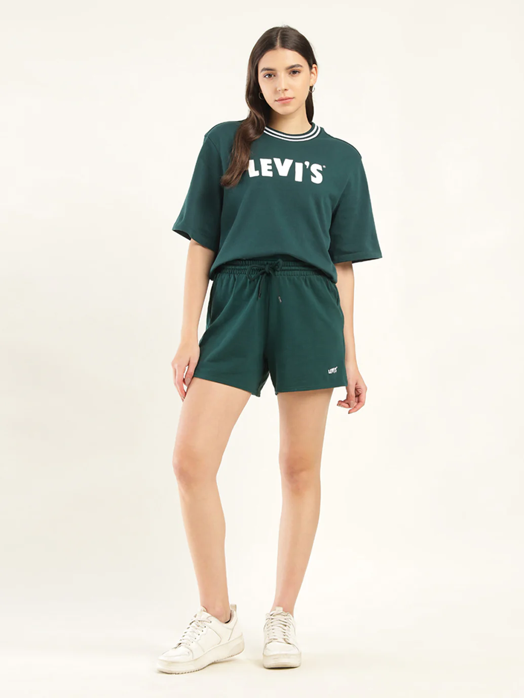 Women's Mid Rise Green Regular Fit Shorts - Image 2