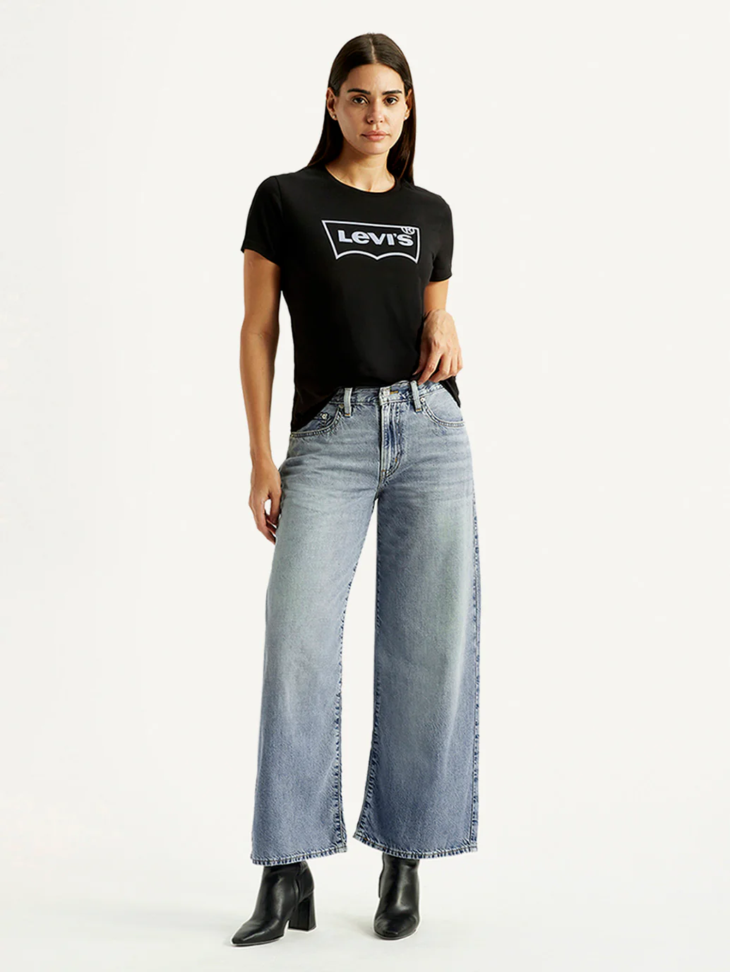 Women's Tinted Light Blue XL Straight Loose Fit Mid Rise Jeans