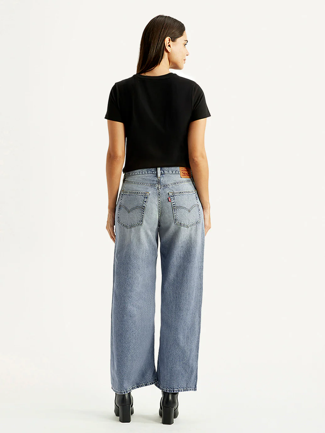 Women's Tinted Light Blue XL Straight Loose Fit Mid Rise Jeans - Image 5