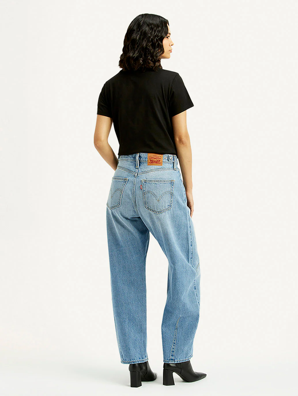 Women's Cinch Light Blue Barrel Loose Fit Mid Rise Jeans - Image 5