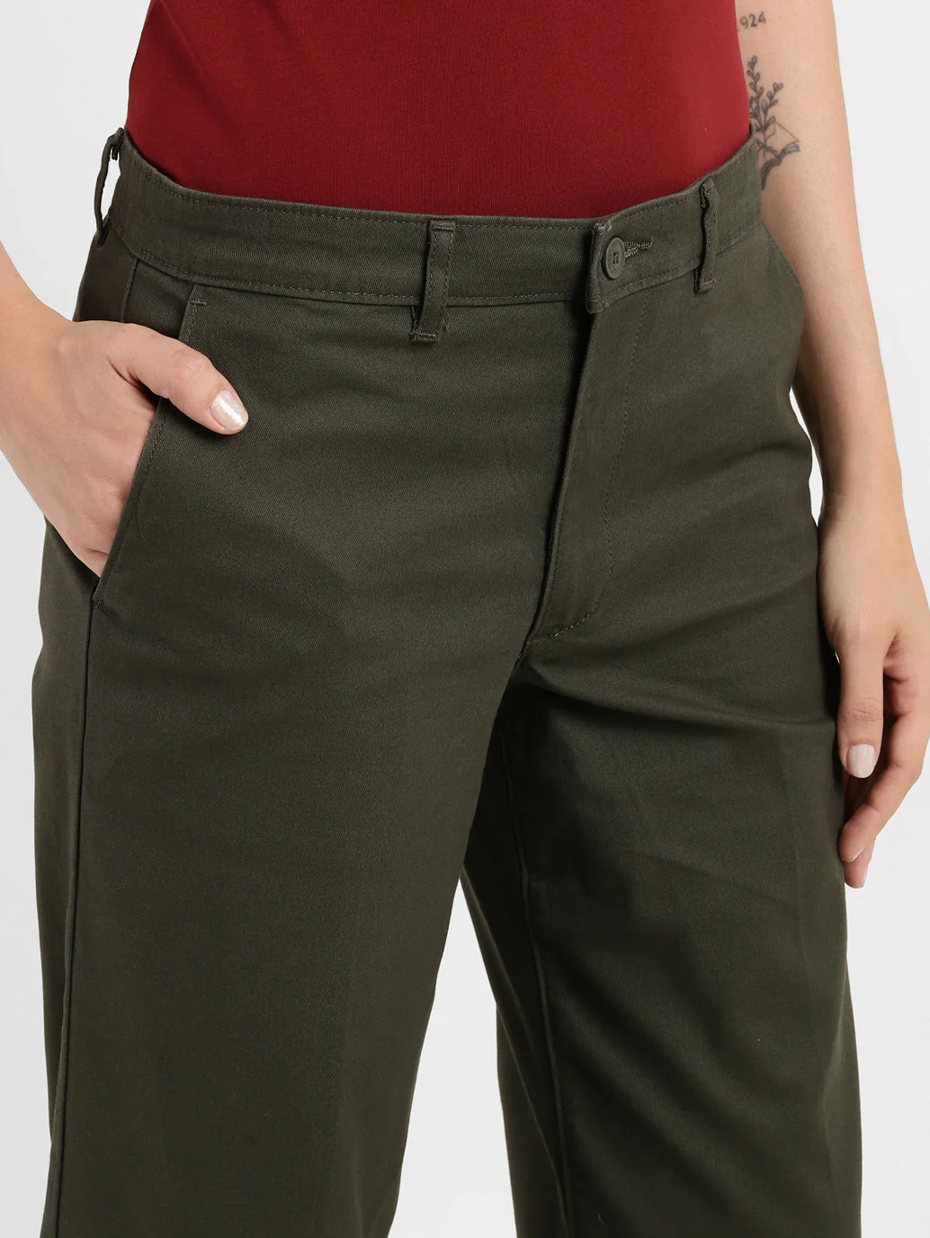 Women's Mid Rise Olive Relaxed Fit Trousers - Image 5