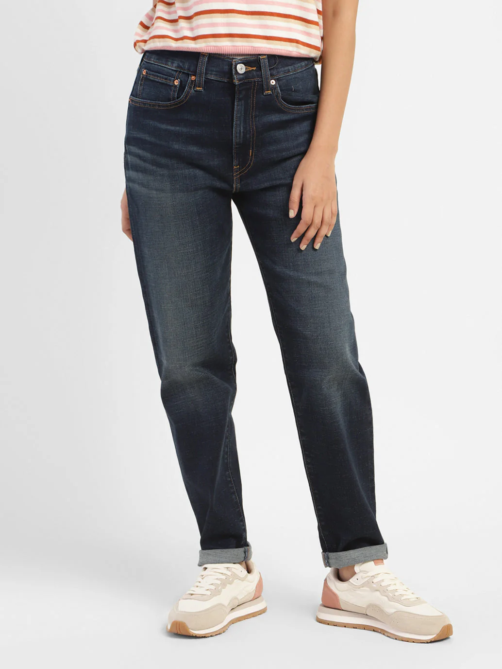 Women's Blue Straight Fit Mid Rise Boyfriend Jeans - Image 2