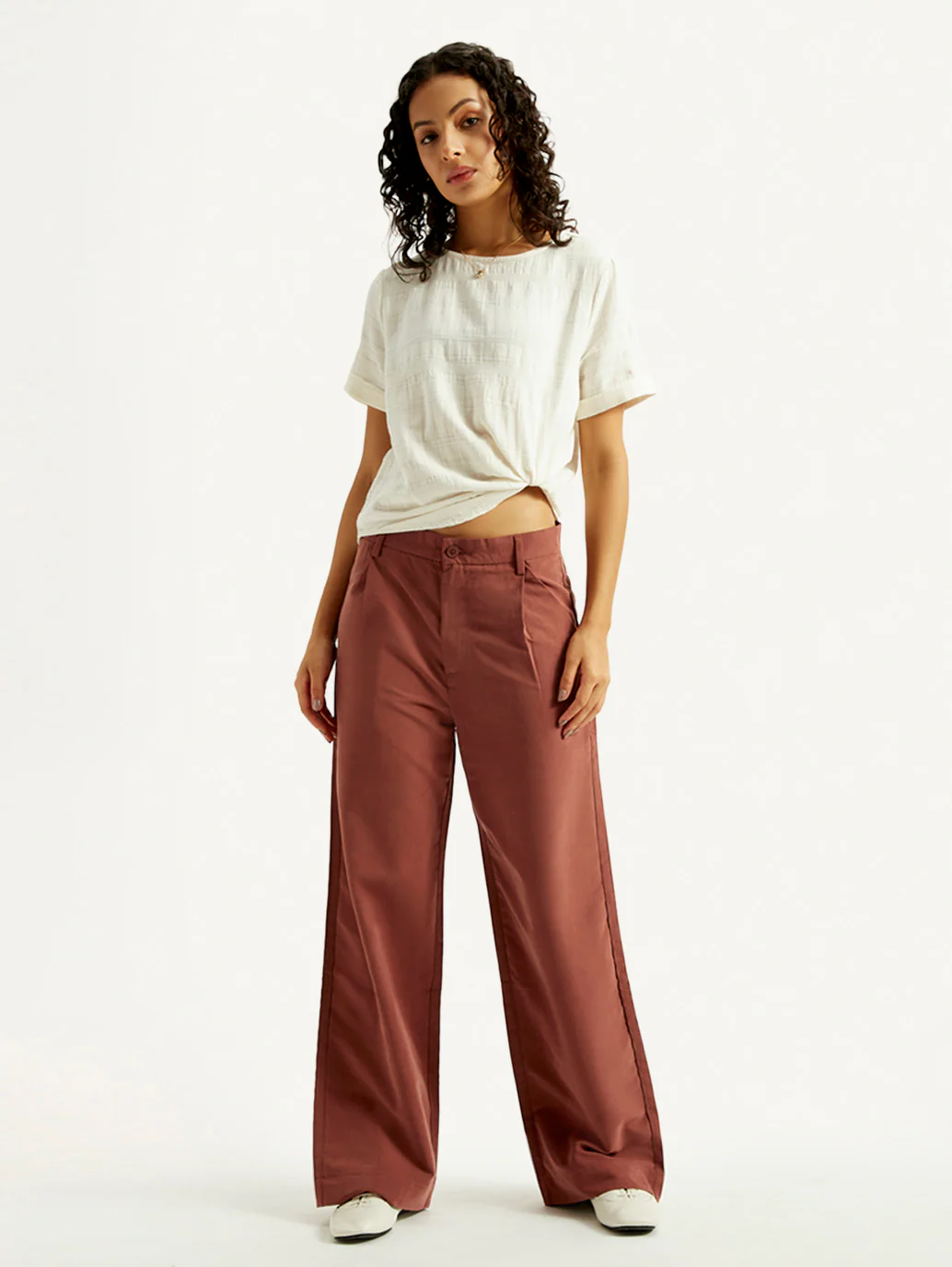 Women's Rust Flared Fit Mid Rise Trousers