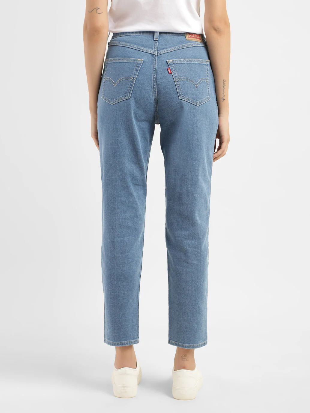 Women's Blue Loose Fit Mid Rise Mom Jeans - Image 3