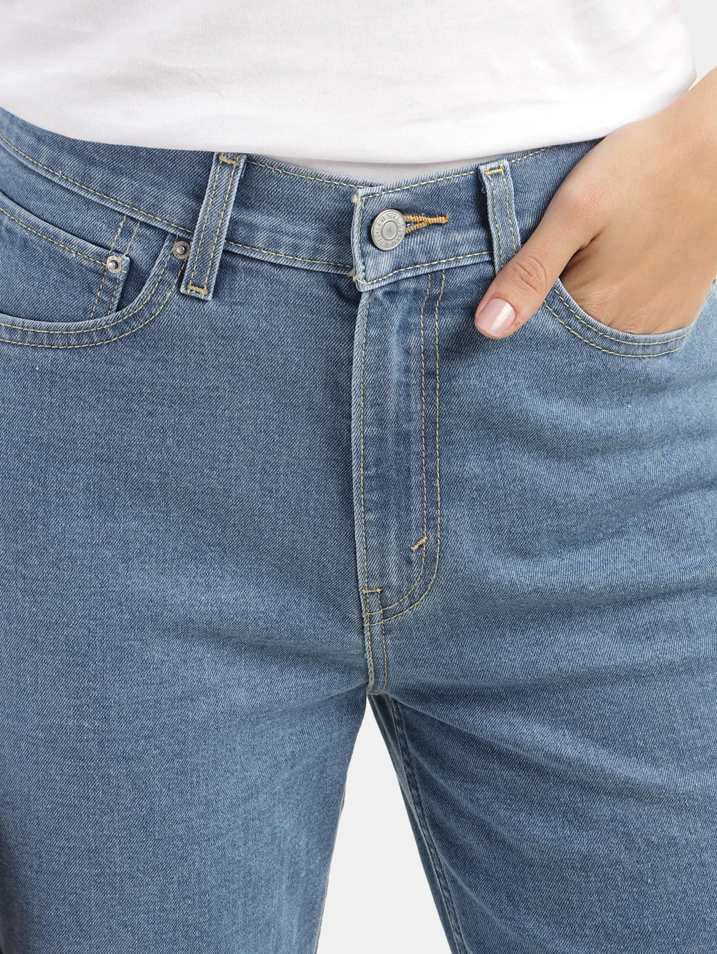 Women's Blue Loose Fit Mid Rise Mom Jeans - Image 5