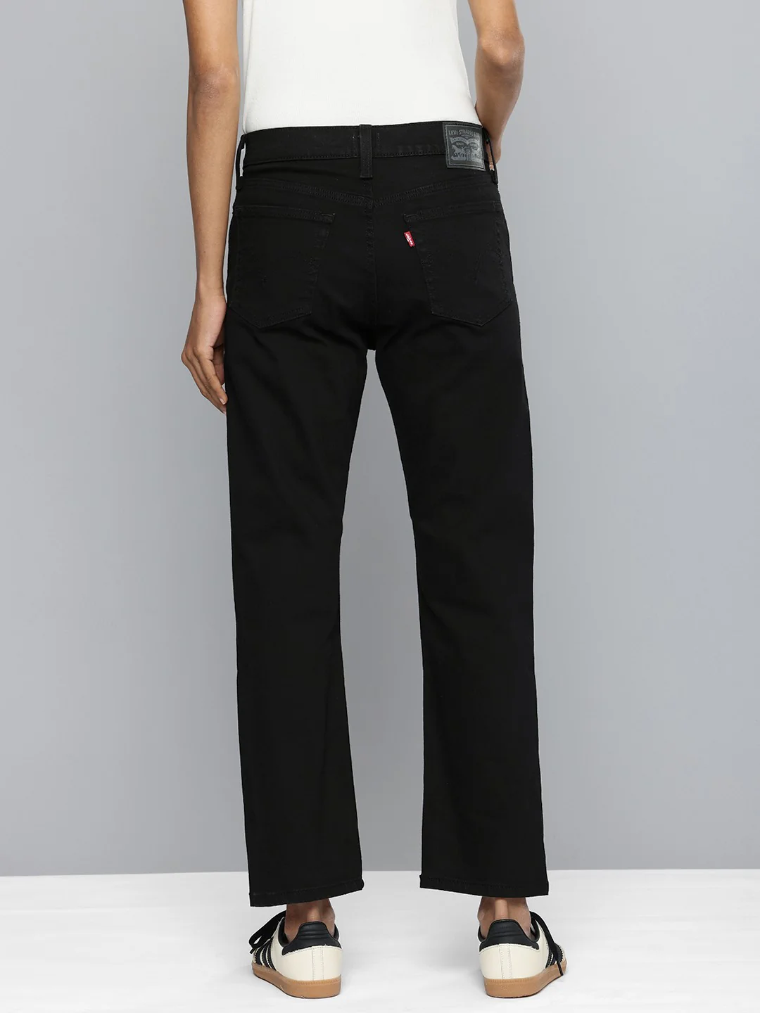 Women's Black Wedgie Straight Fit Mid Rise Jeans - Image 2