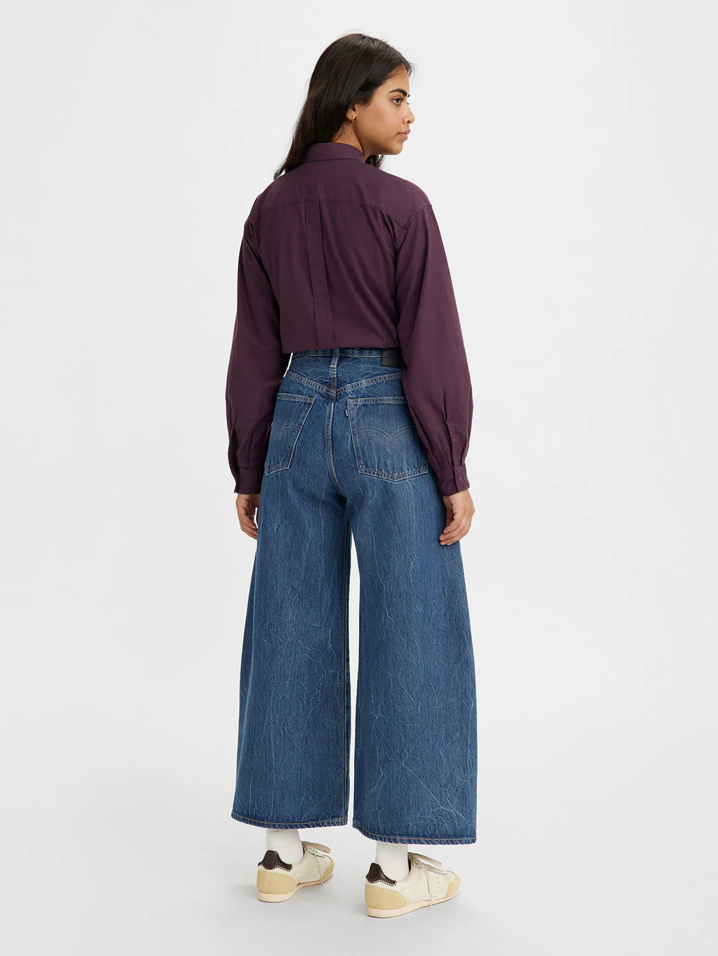 Women's Blue Wideleg Fit Mid Rise Jeans - Image 2