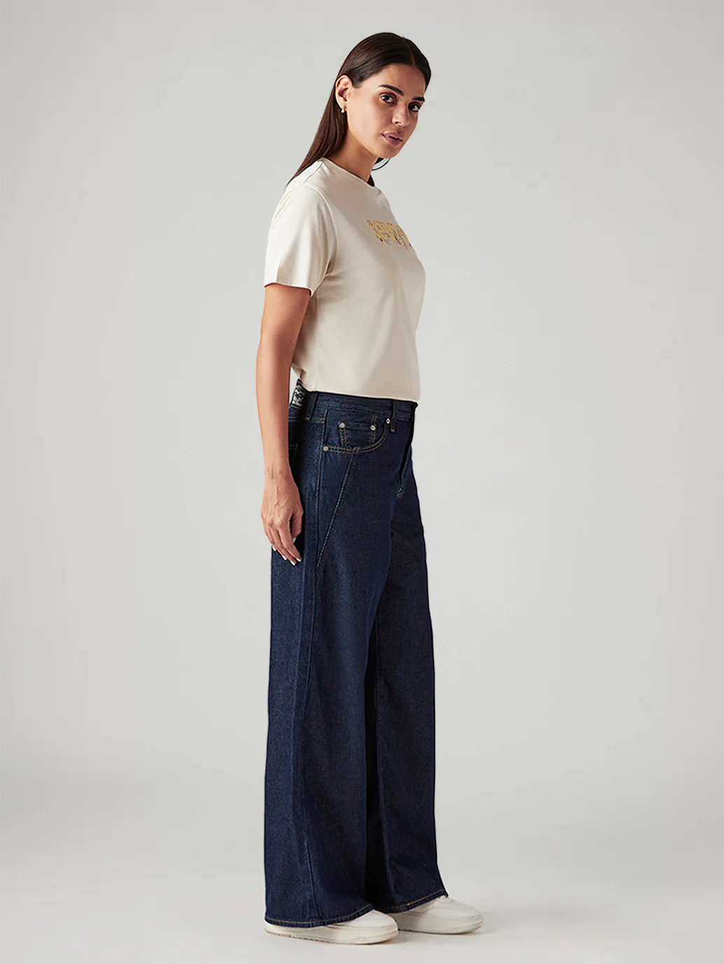 Women's Navy Loose Fit Mid Rise Jeans - Image 5