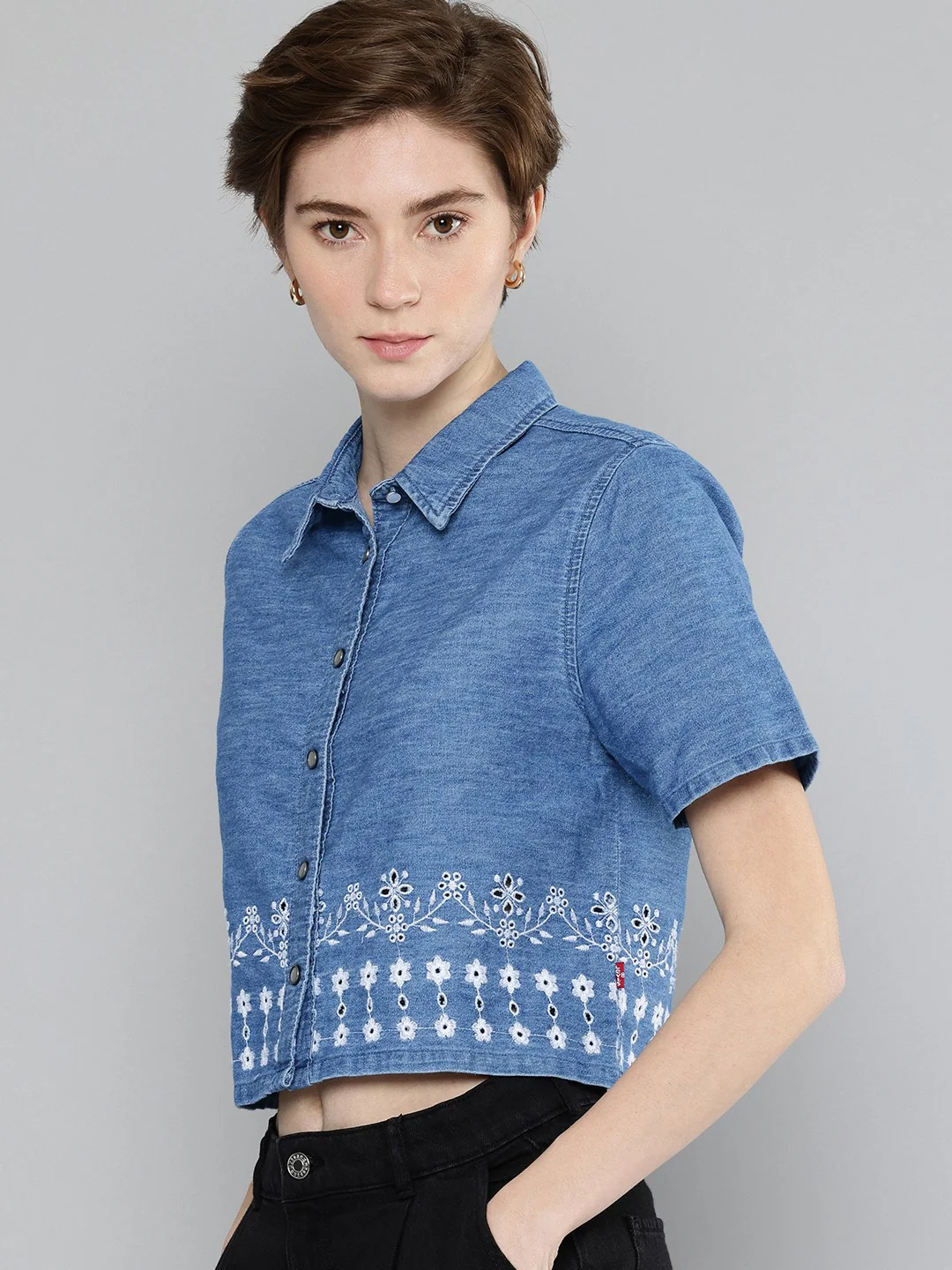Women's Schiffli Regular Fit Shirt - Image 4