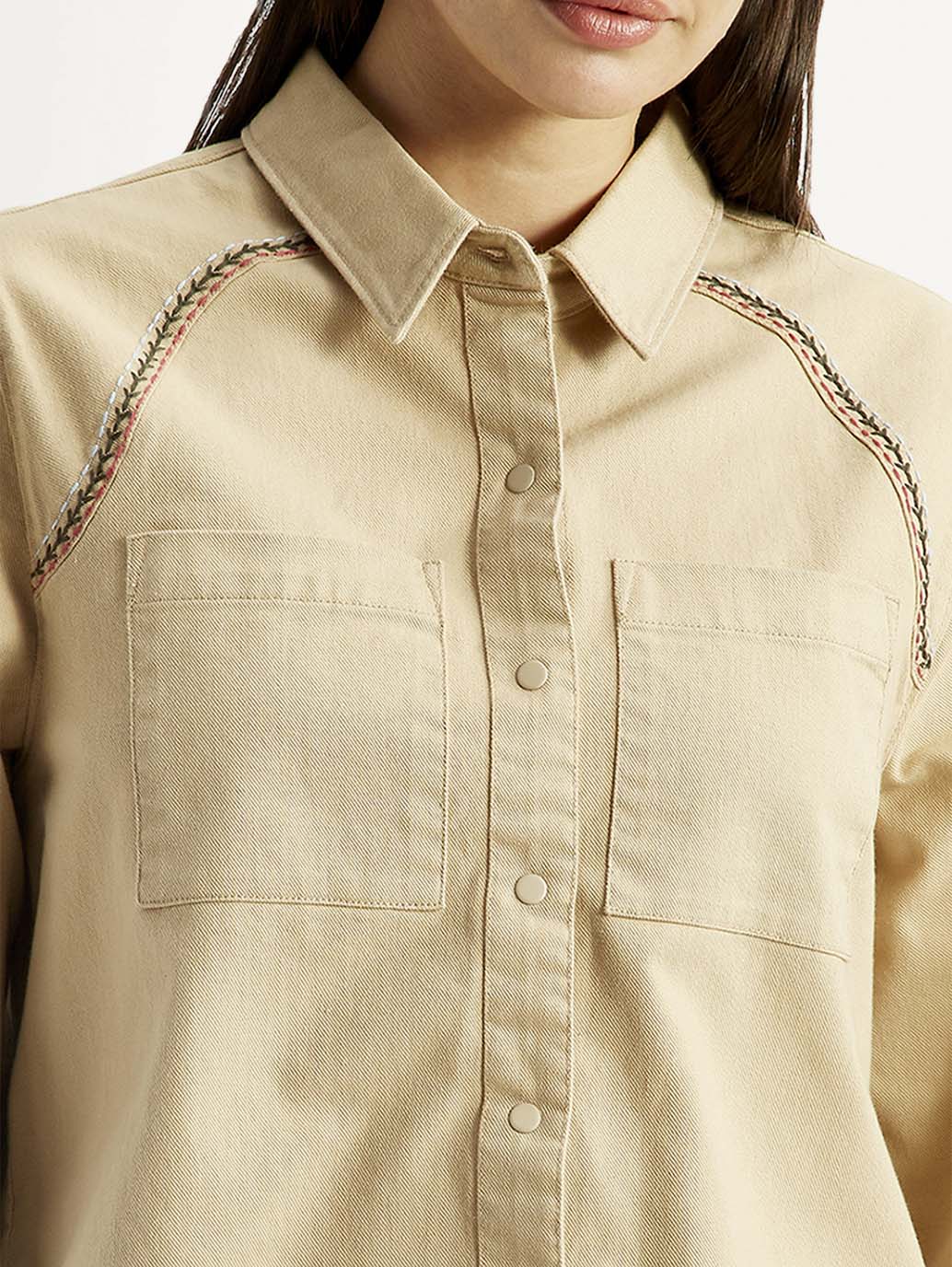 Women's Solid Beige Spread Collar Relaxed Fit Shirt - Image 4