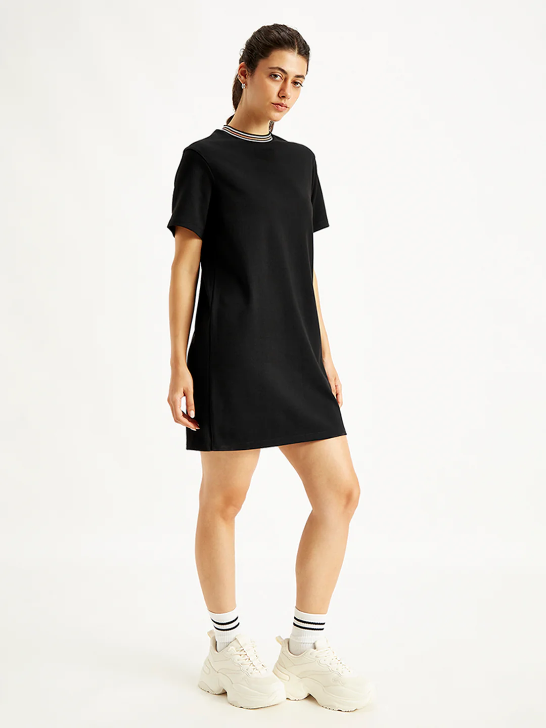 Women's Solid Black Crew Neck Dress - Image 4
