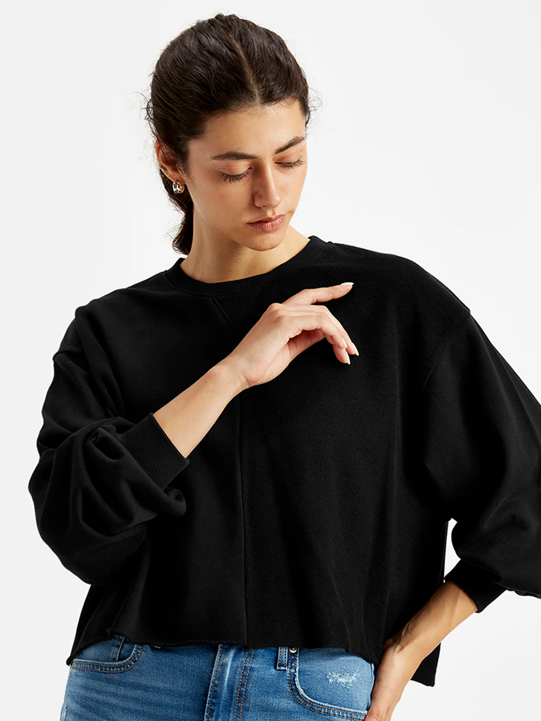 Women's Solid Black Crew Neck Sweatshirt - Image 4