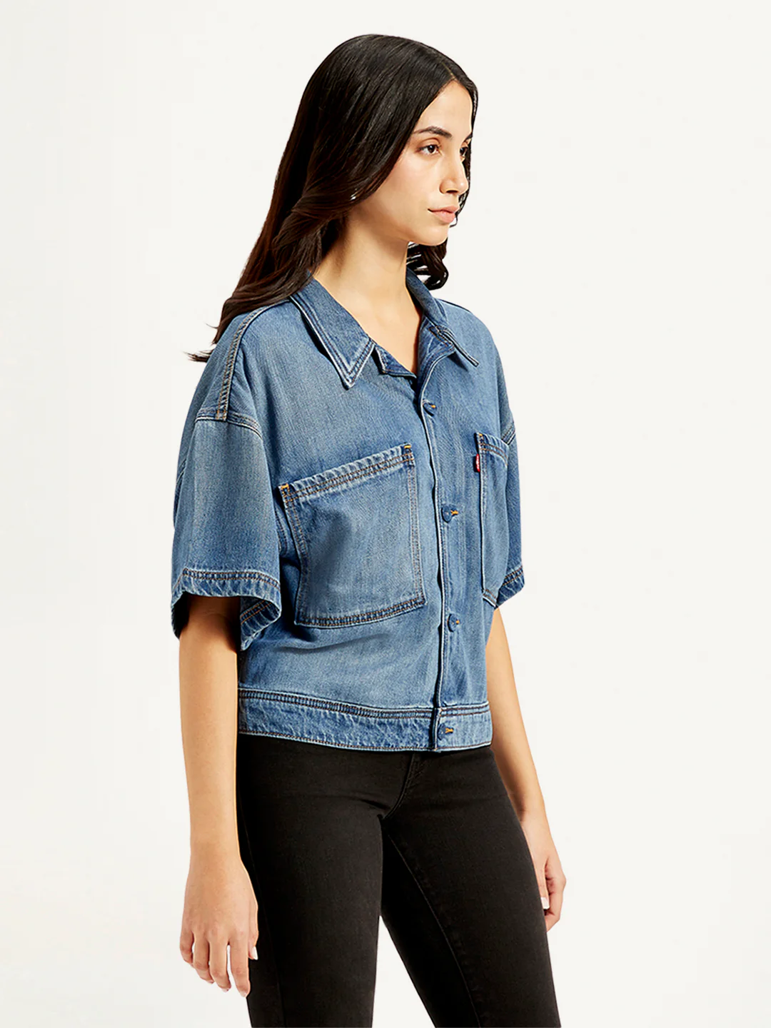 Women's Solid Blue Spread Collar Denim Trucker Jacket - Image 4