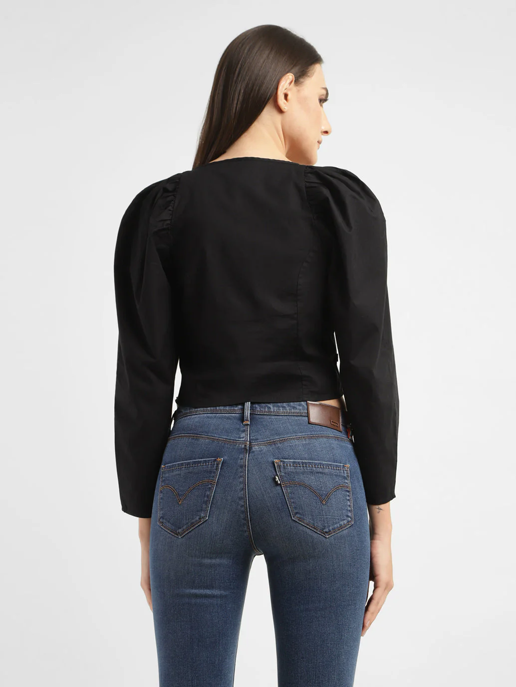 Women's Solid Sweet Heart Neck Top - Image 3