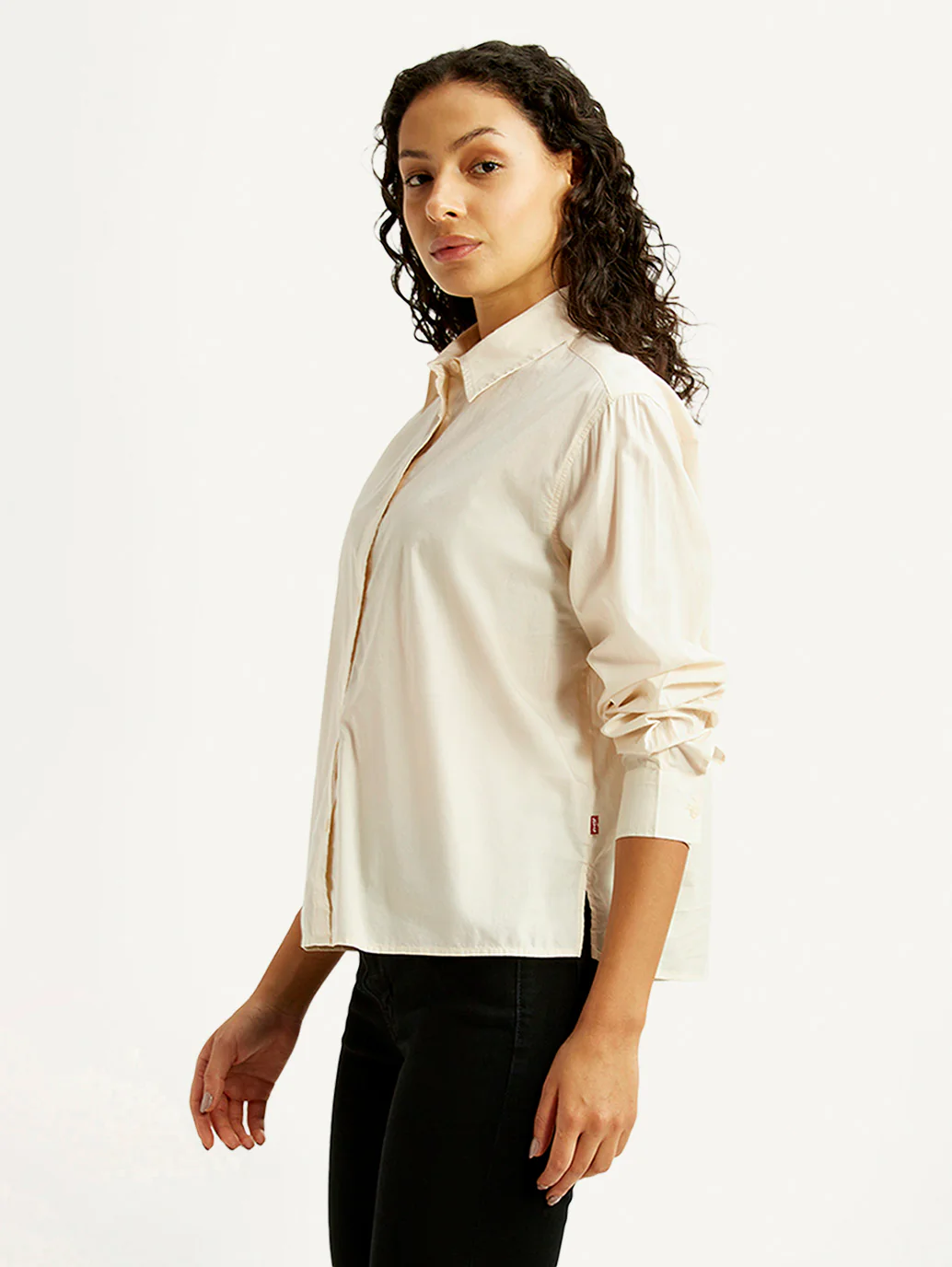 Women's Solid Cream Relaxed Fit Poplin Shirt - Image 4