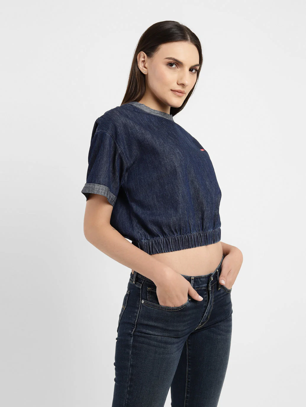 Women's Solid Round Neck Top - Image 4