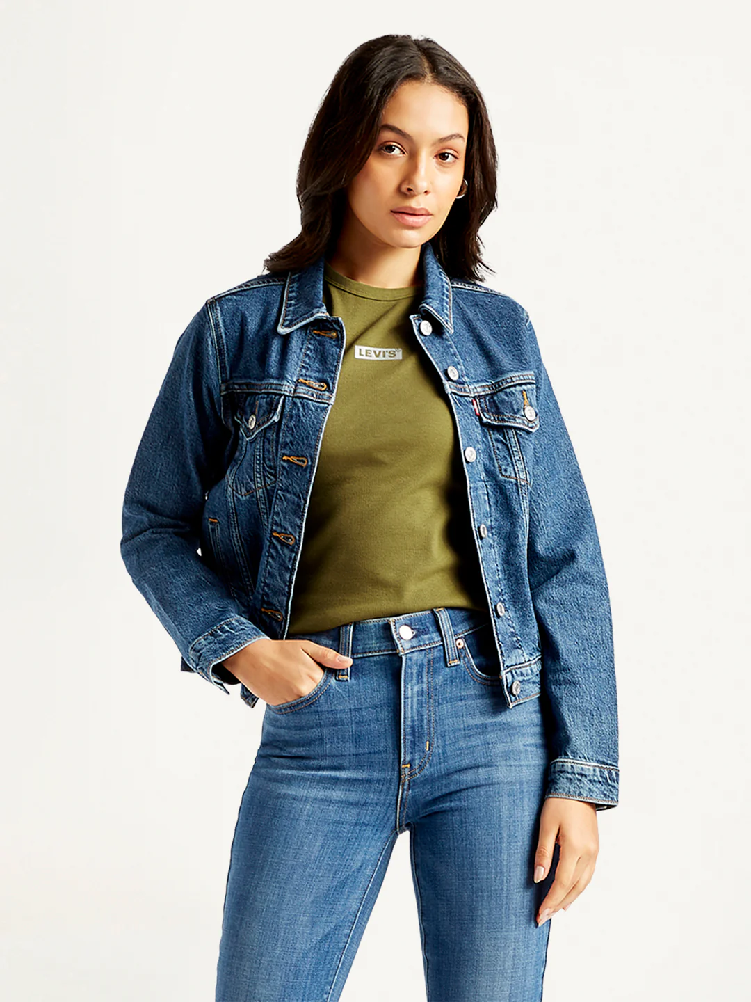 Women's Solid Green Crew Neck T-shirt - Image 5