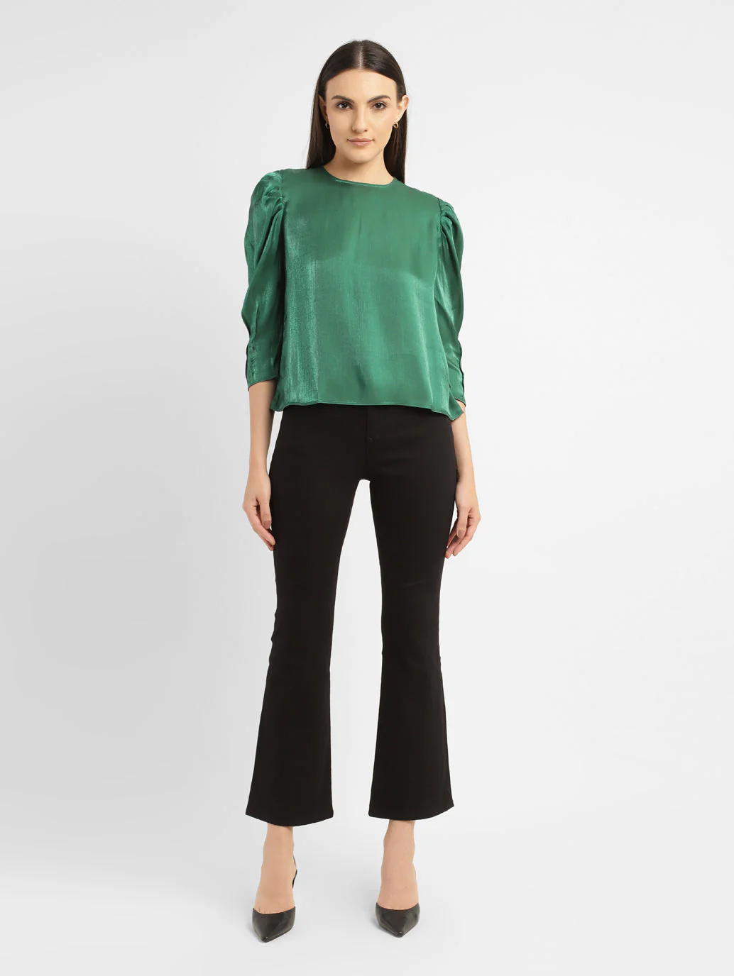 Women's Solid Green Round Neck Top - Image 2