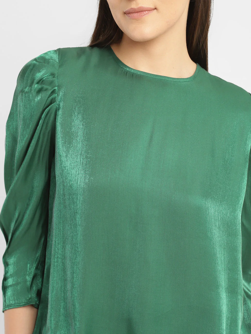 Women's Solid Green Round Neck Top - Image 5