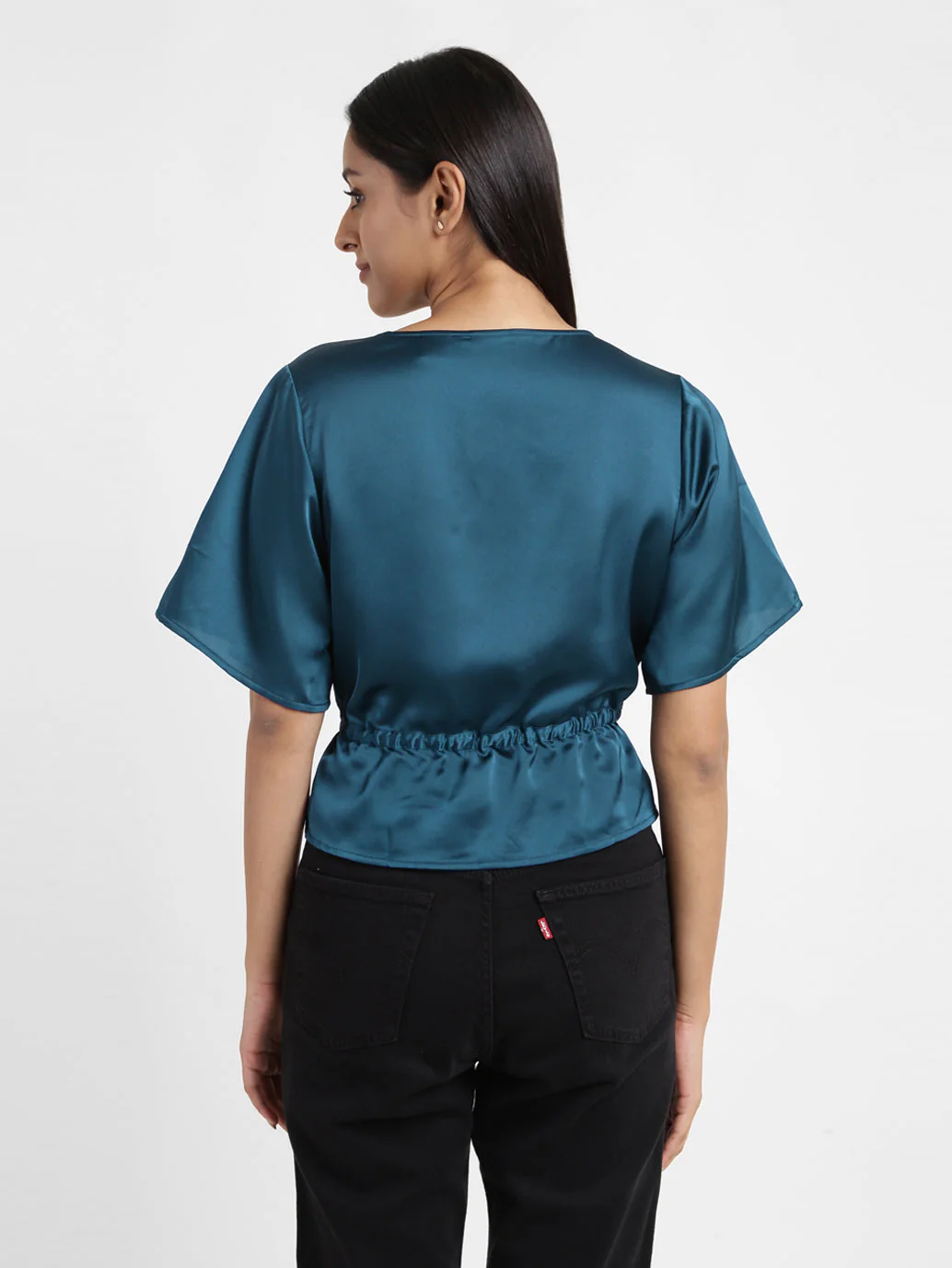 Women's Solid Green V Neck Top - Image 8