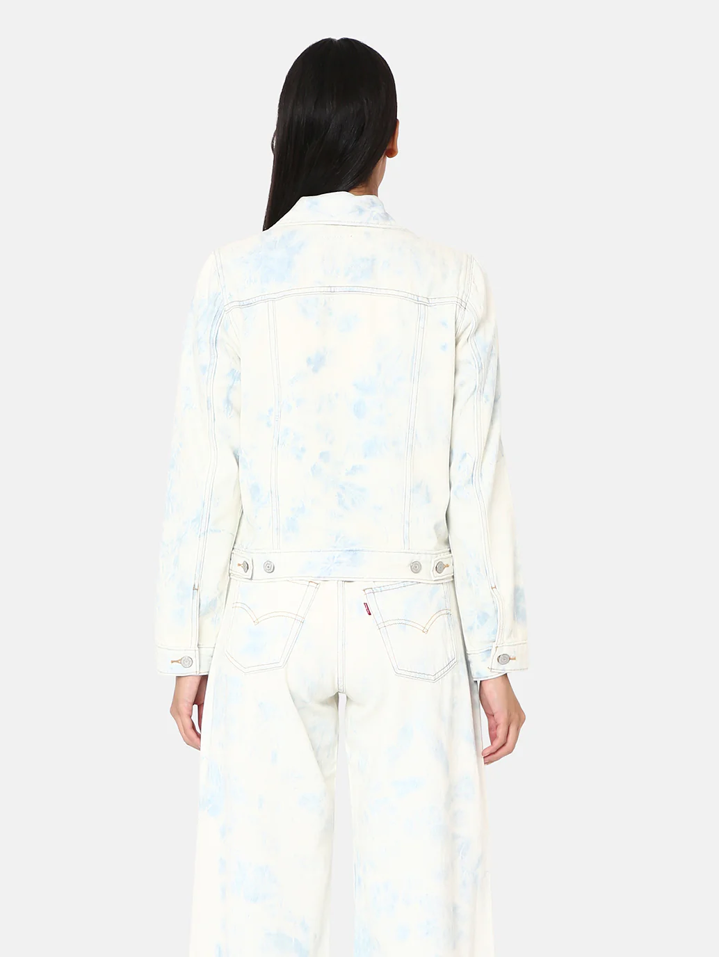 Women's Solid Spread Collar Denim Trucker Jacket - Image 2