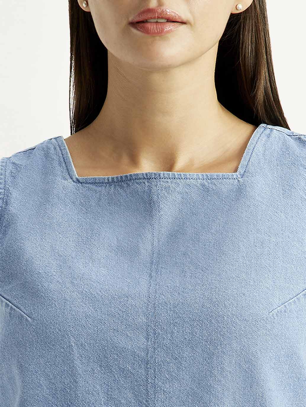 Women's Solid Light Blue Square Neck Top - Image 4