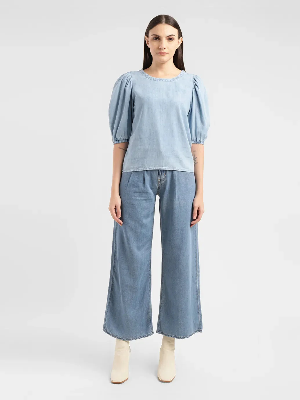 Women's Solid Light Indigo Round Neck Top
