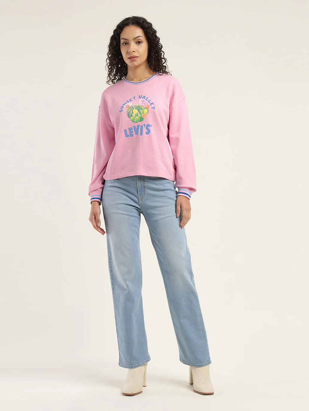 Women's Graphic Pink Crew Neck Sweatshirt - Image 6
