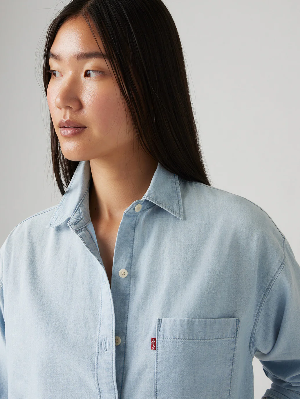 Women's Solid Relaxed Fit Shirt - Image 4