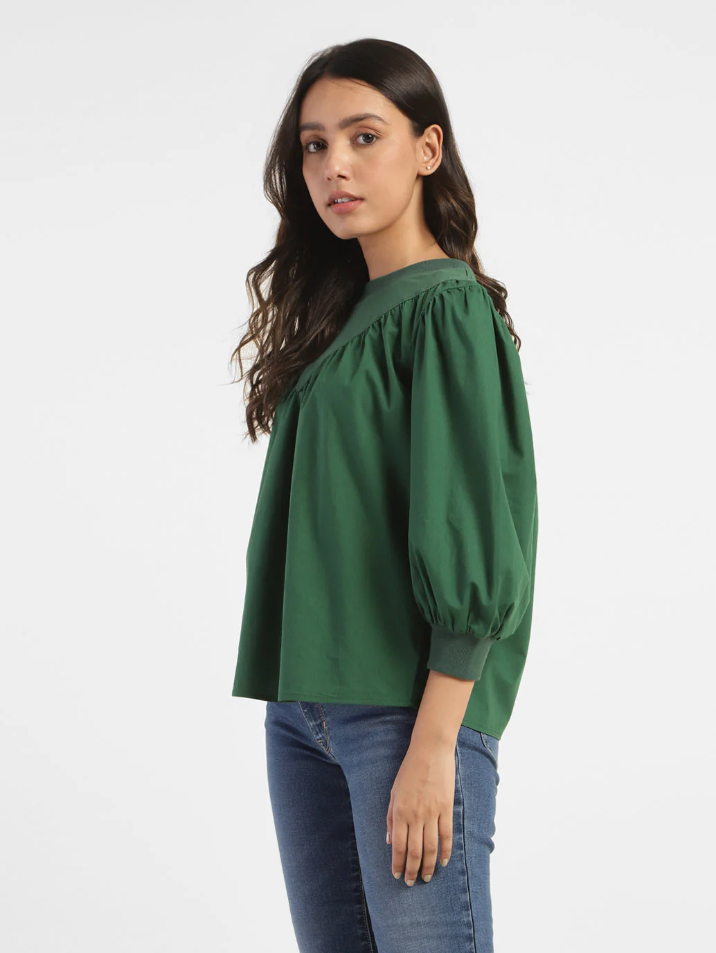 Women's Solid Crew Neck Top - Image 4