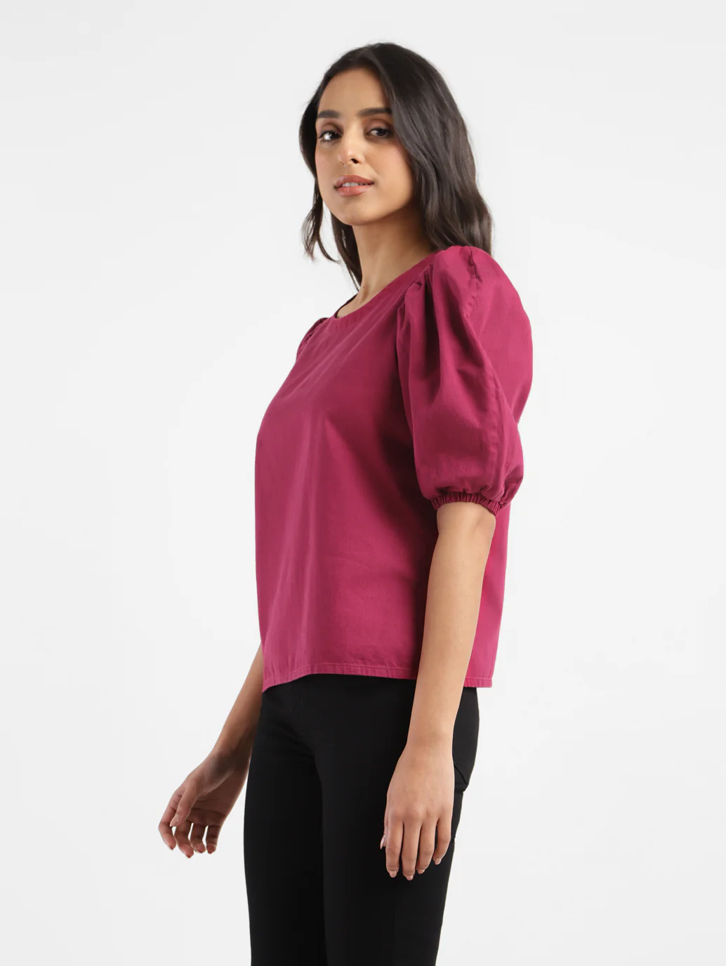 Women's Solid Pink Round Neck Top - Image 4