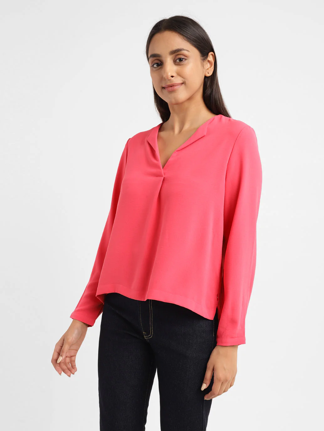 Women's Solid Pink V Neck Top - Image 5