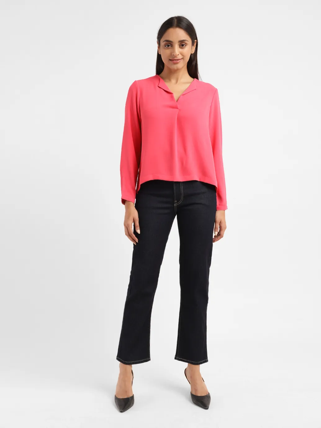 Women's Solid Pink V Neck Top - Image 6