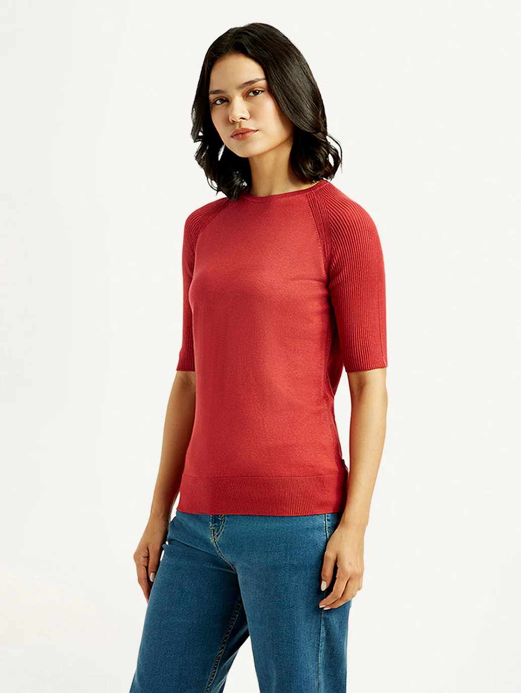 Women's Solid Red Crew Neck Top - Image 4